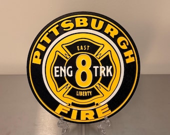 Plaque en relief 3D du camion 8, camion 8 des pompiers de Pittsburgh : oeuvre d'art murale pour les premiers intervenants