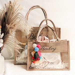 Bridesmaid Burlap Bags Personalized, Bridesmaid Tote Bags, Bridesmaid Proposal Gift Bags, Bachelorette Party Favors, Monogram Beach Jute Bag