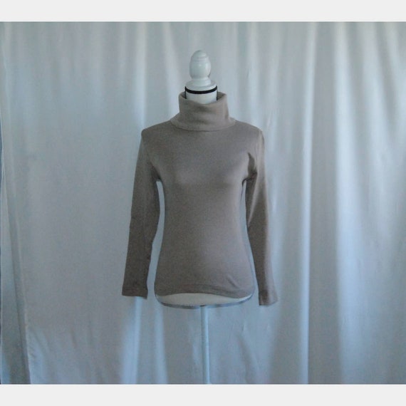 Vintage Kickers Turtleneck