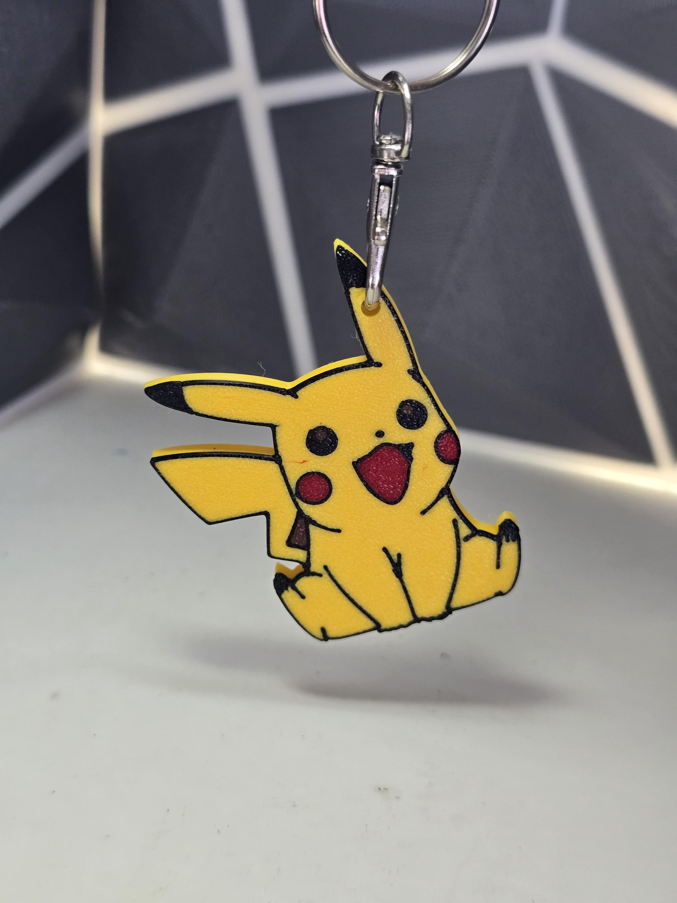 ピカチュウキーホルダー - Etsy 日本