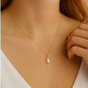 2Real Freshwater Pearl Necklace – Dainty Single Pearl Pendant – Bridal Wedding Jewelry for Her  Minimalist Gift for Bridesmaid or Christmas