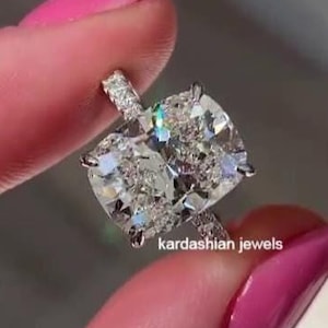 Cushion Cut Moissanite Engagement Ring, Solitaire Diamond Wedding Ring, Anniversary Gift for Wife, Elongated Cushion Moissanite Promise Ring