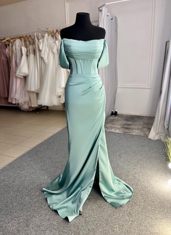 Sage Green Corset Bridesmaid Dress, Satin Evening Gown Sage Green Corset Bridesmaid Dress, Satin Evening Gown