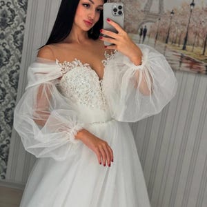 Detachable bridal sleeves Removable sleeves Gloves Sleeves Detachable Sleeves Ivory tulle sleeves Bride Gloves  Tulle Sleeves Bridal