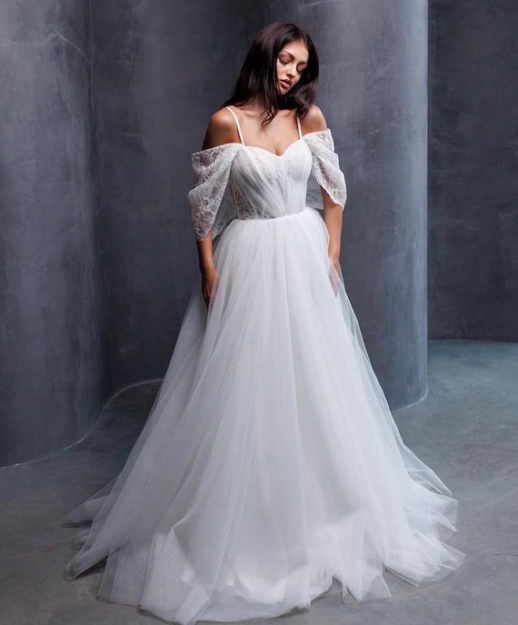 Ivory Tulle Wedding Dress with Floral Appliqués