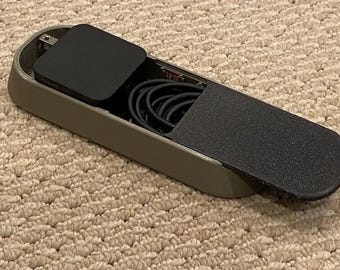 SteamDeck LCD Model Charger Storage Case ( W/ Integrated Stand and 4 SD card Storage)