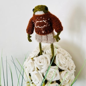 Amigurumi frog,Green frog knitted, Cute toy frog,Amigurumi frog,Gift for christmas, Handmade Frog
