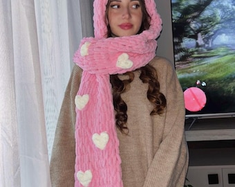 Bufanda acogedora con capucha de oso de peluche y corazones, accesorio de invierno kawaii hecho a mano
