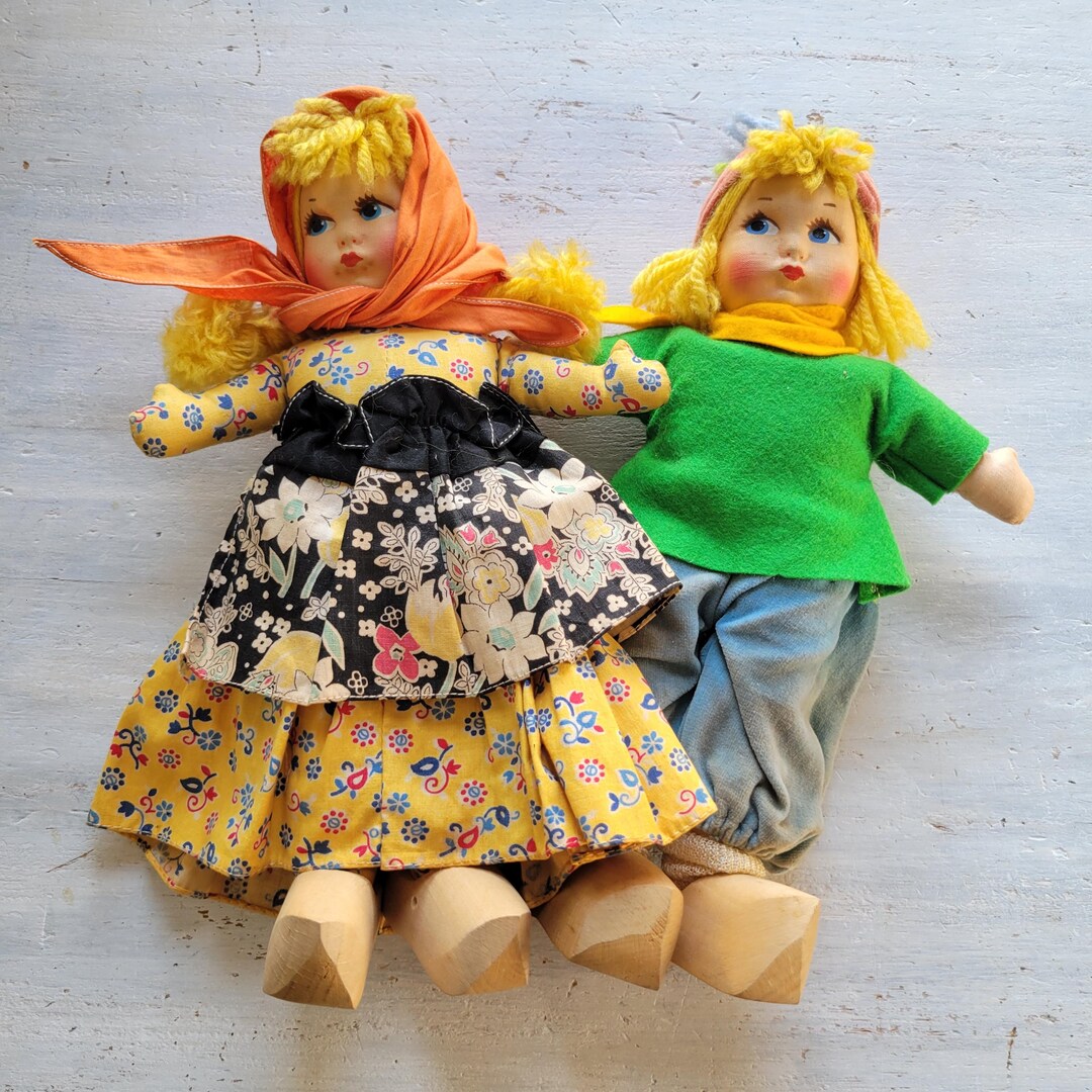 ヴィンテージ人形 布製 木製靴 オランダの女の子と男の子 ロット