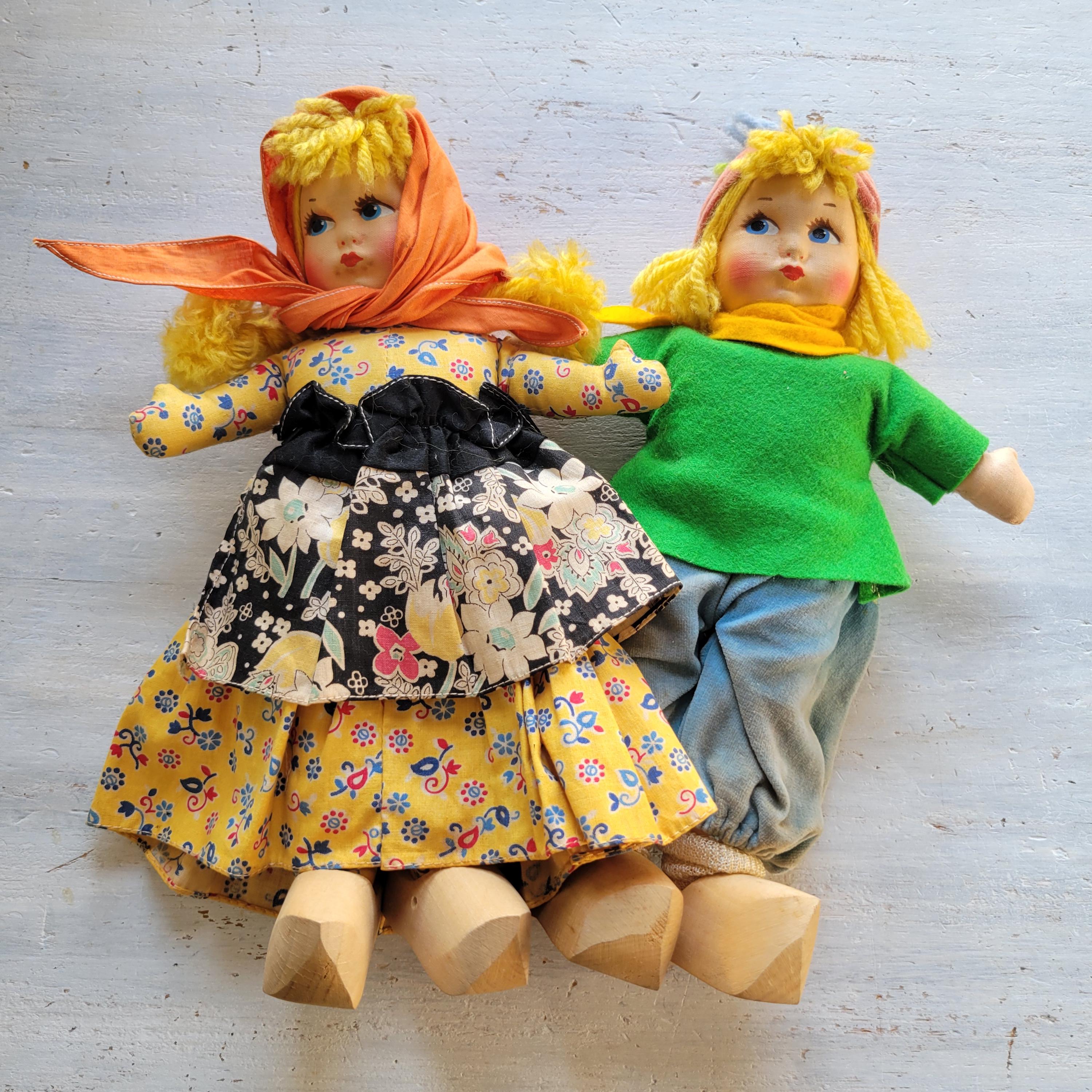 ヴィンテージ人形 布製 木製靴 オランダの女の子と男の子 ロット