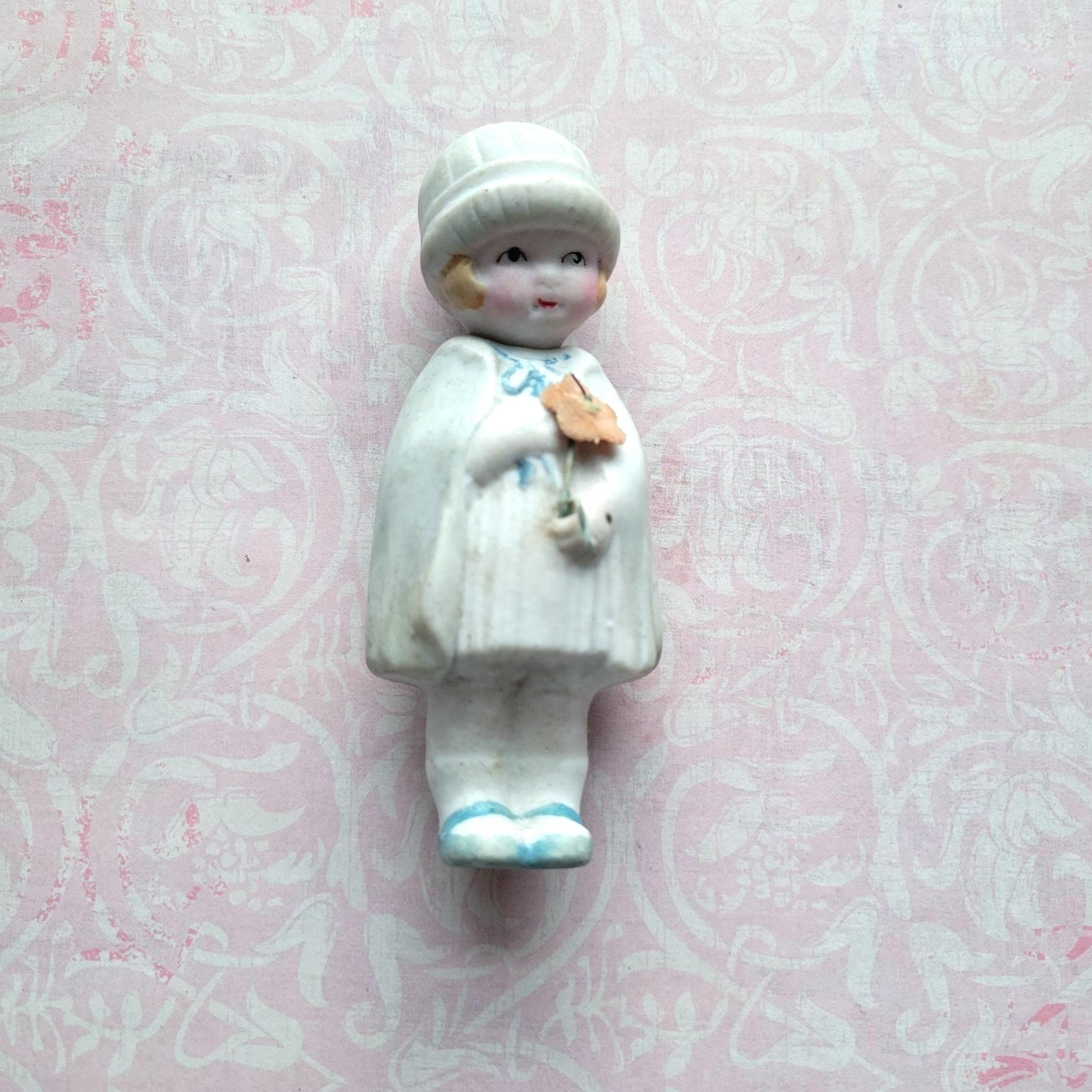 Frozen charlotte - Etsy 日本