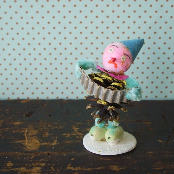 Vintage Circus Clown Spun Cotton Pinecone Christmas Elf Japan