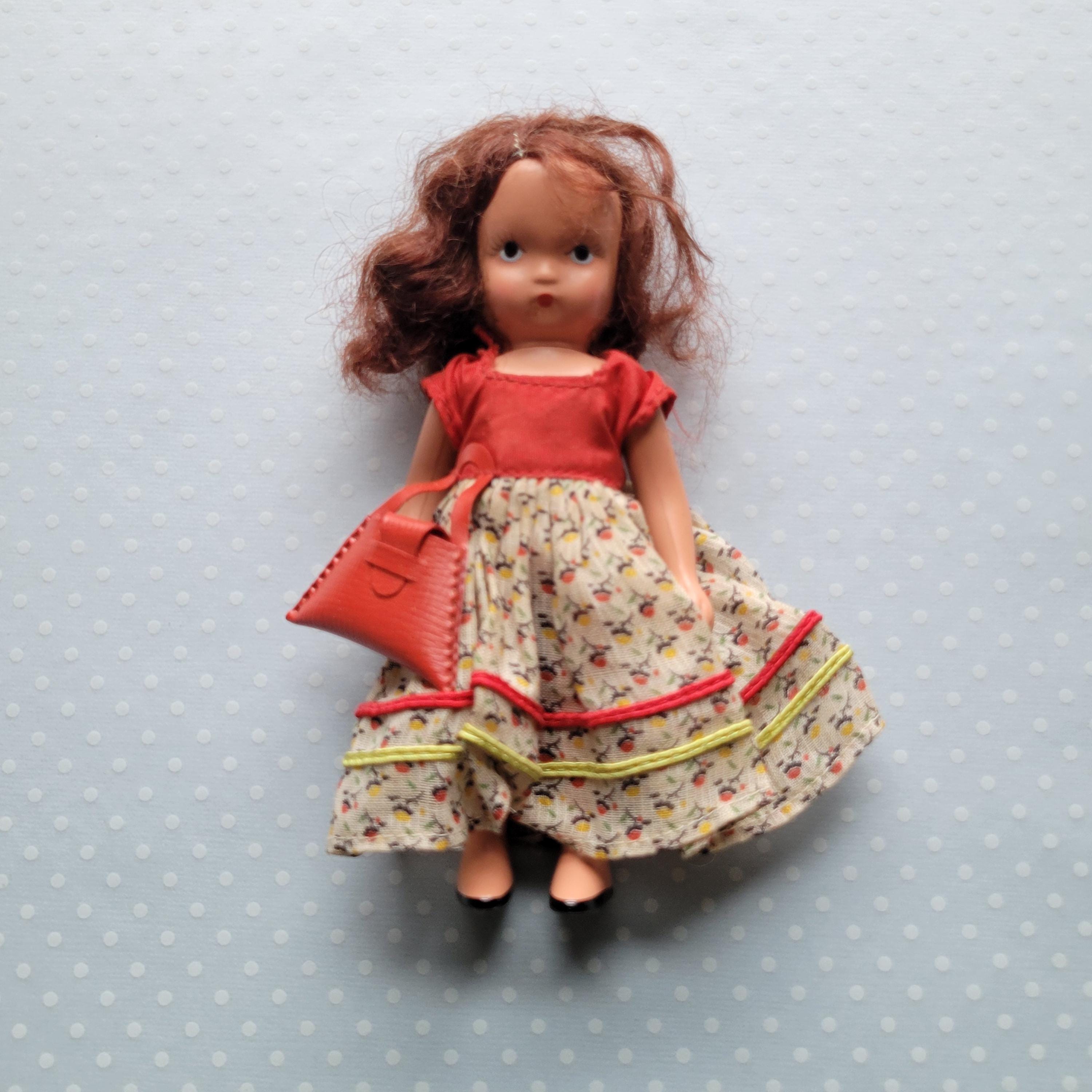 Muñeca del libro de cuentos México