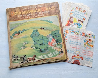 Vintage 1943 The Story of the Pennsylvania Dutch Book & Napkins