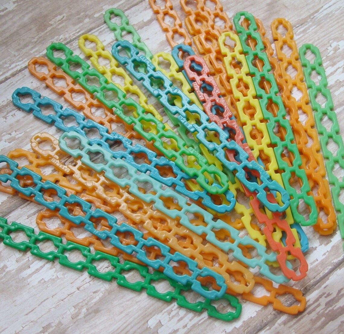 25 Vintage Borden Plastic Popsicle Sticks Interlocking Toy Etsy