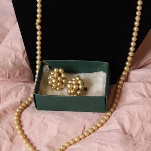 Vintage Faux Pearl Jewelry Set | 1940s-50s Pearl Cluster Screwback Earrings & Slip-On Necklace | Mid-Century Costume Jewelry | Gift for Her