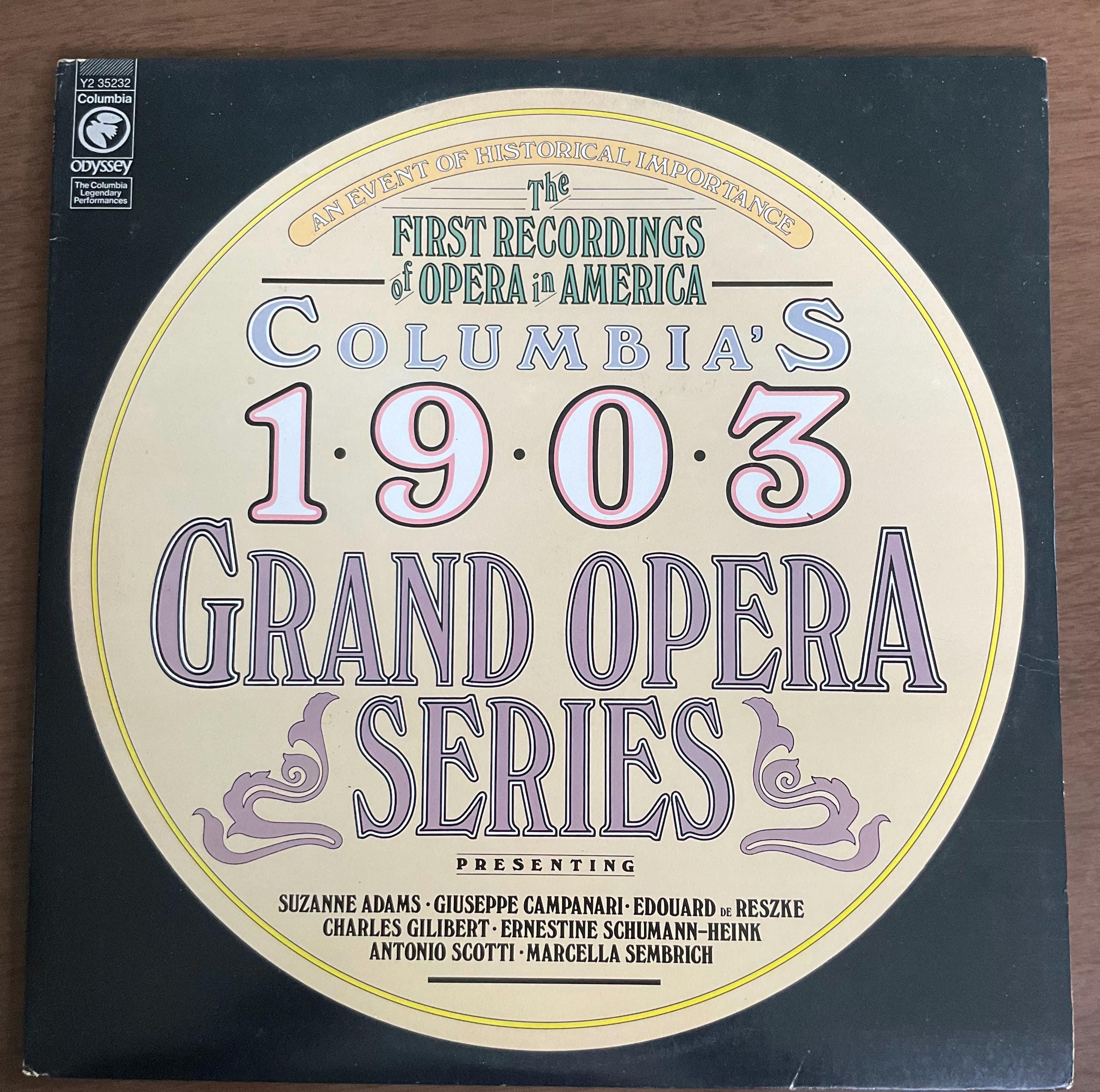 ドニゼッティ LA FAVORITE 楽譜 2冊セット ドニゼッティ LA FAVORITE