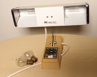 Vintage 70s little metal reading lamp