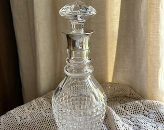 Kristallen karaf met zilveren bovenkant — Dublin, 1978 (Irish Silver Ltd.)