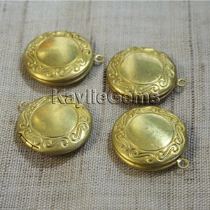 Round Locket Charm Pendant Raw Brass Victorian - LKRS-124AB - 4pcs