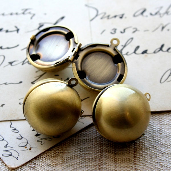 Ball Lockets sphere 18mm Diameter Antique Brass  - Limited Offer