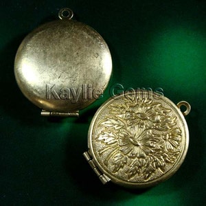 Round 27mm RAW Brass Flower Face Locket  Pendants - LKRS-X21AB -2pcs