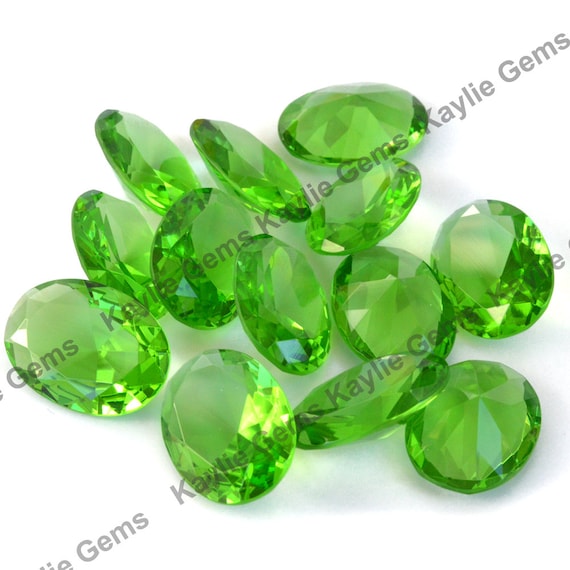 Apple Green 25x18mm Glass Jewel Gem Stone Oval Faceted Diamond Cut