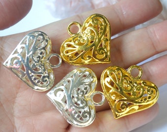 3D 30mm Gold Silver Lacy Floral Filigree Heart  Charm Pendants