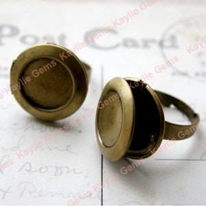 Locket Ring Setting for 14mm Photo Cabochon Cab Antique Brass, Adjustable - 2pcs