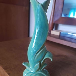 Vintage Art Deco Beauceware Bud Vase: Canadian Art Pottery