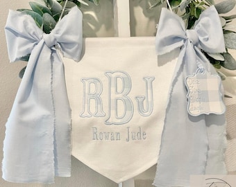 Custom Embroidered Applique Baby Banner, Birth Announcement, Hospital Door Sign with bows, Baby Gift, Bassinet banner with crest