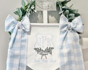 Custom Embroidered Baby Banner, Birth Announcement, Hospital Door Sign with bows, Baby Gift, Bassinet banner with crest, Speckled Trout