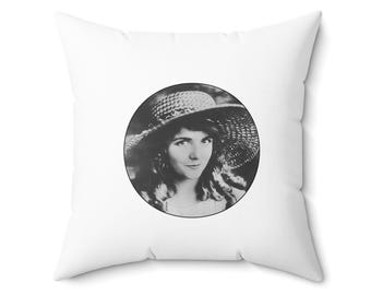 Olive Thomas - 50 x 50 cm dekorativ kudde