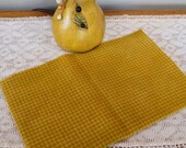 California Gold on Camel Houndstooth, Hand-dyed 100 Wool for Rug Hooking, Wool Applique, Quilting, Rug Braiding and Crafts