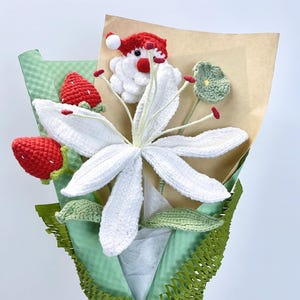 Crochet flowers bouquet handmade, White Lily Bouquet,Santa,Strawberries,2025 Gift for Graduates/Birthday/Anniversary