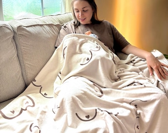 Boobie Blanket | Breastfeeding Mom Gift | Neutral Fleece Throw Blanket | Cozy Postpartum Gift | Baby Shower Gift for New Mom
