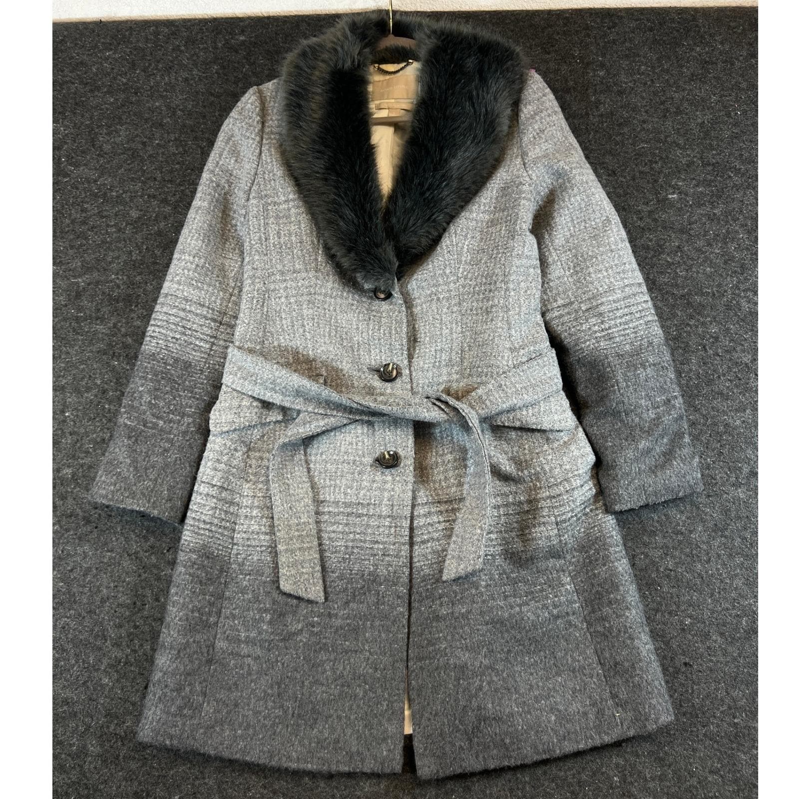 Banana Republic, Banana Republic Grey Ombre Wool Blend Faux Fur Collar Belted Coat Small Womens