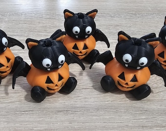 Pumpkin Bat Articulated Toy – 3D Printed Halloween Figurine (2.5")