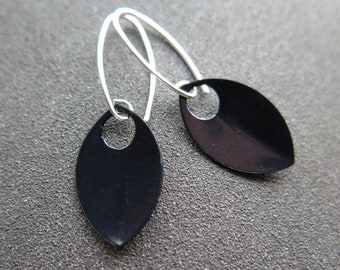 black dangle earrings. modern anodized aluminum jewelry. splurge.