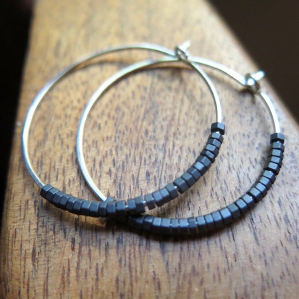 black hoop earrings. hammered silver hoops. geometric jewelry. simple hematite hoops.