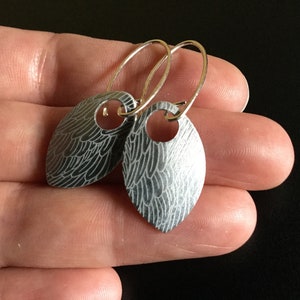 feather earring in anodized aluminum. sterling silver dangle earrings. image 5