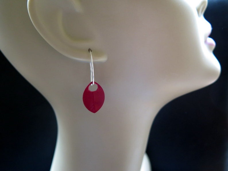 crimson red earrings in sterling silver. red jewellery. sterling silver dangle earings. image 3