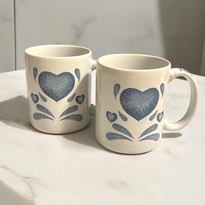Vintage Corelle Blue Hearts Coffee Mugs, Set of (2), Jay Imports