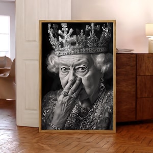 Funny Bathroom Print, Bad Smell Fun Poster, Vintage Queen Wall Art, Toilet Humor, Bathroom Prints, Bad Smell Royal Prints - Physical Print