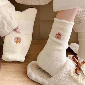 White Cozy Cute Plush Socks, Thicken Fleece Lining Socks for Her, Cute Socks with Bear Embroidery, Warm and Cozy Thick Footwear for Girls