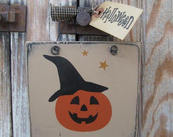 Primitive Halloween Jack O Lantern Pumpkin with Witch Hat Hand Painted Wooden Plaque GCC6717