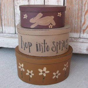 Primitive Bunny and Daisy Spring Thyme Hand Painted Set of 3 Oval Stacking Boxes GCC04408