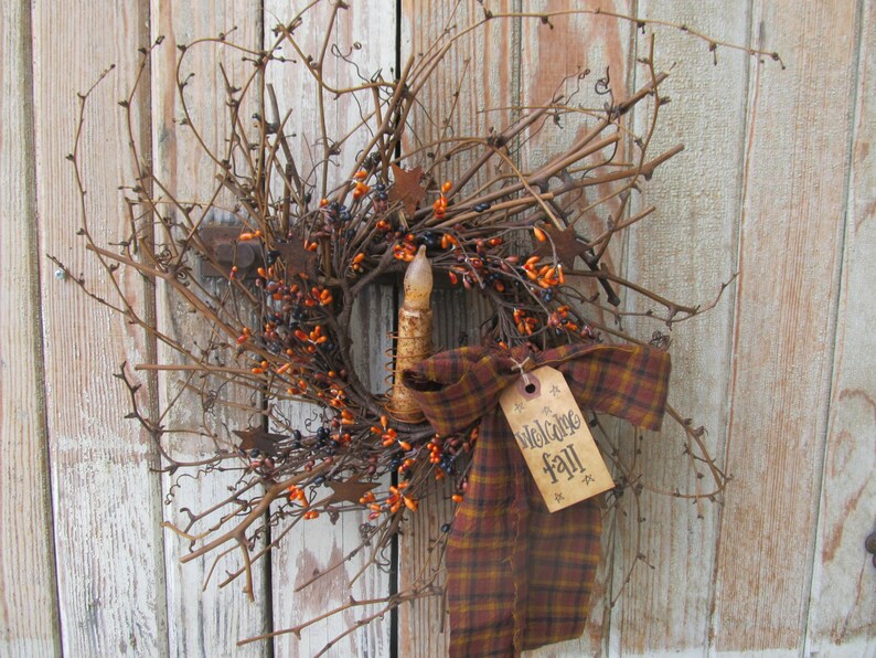 Primitive Fall Autumn Wreath with Pip Berry on Twiggy Grapevine Base with TIMER Candle GCC6318