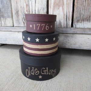 Primitive Olde Glory Stars and Stripes 1776 Set of 3 ROUND Stacking Boxes GCC7331