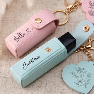 Leather Lipstick Case Keychain, Engraved Lipstick Holder with Birth Flower Mirror, Custom Name Cosmetics Gift for Mum, Daughter & Birthday